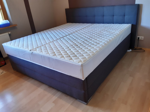 Wasserbett in Boxspringoptik